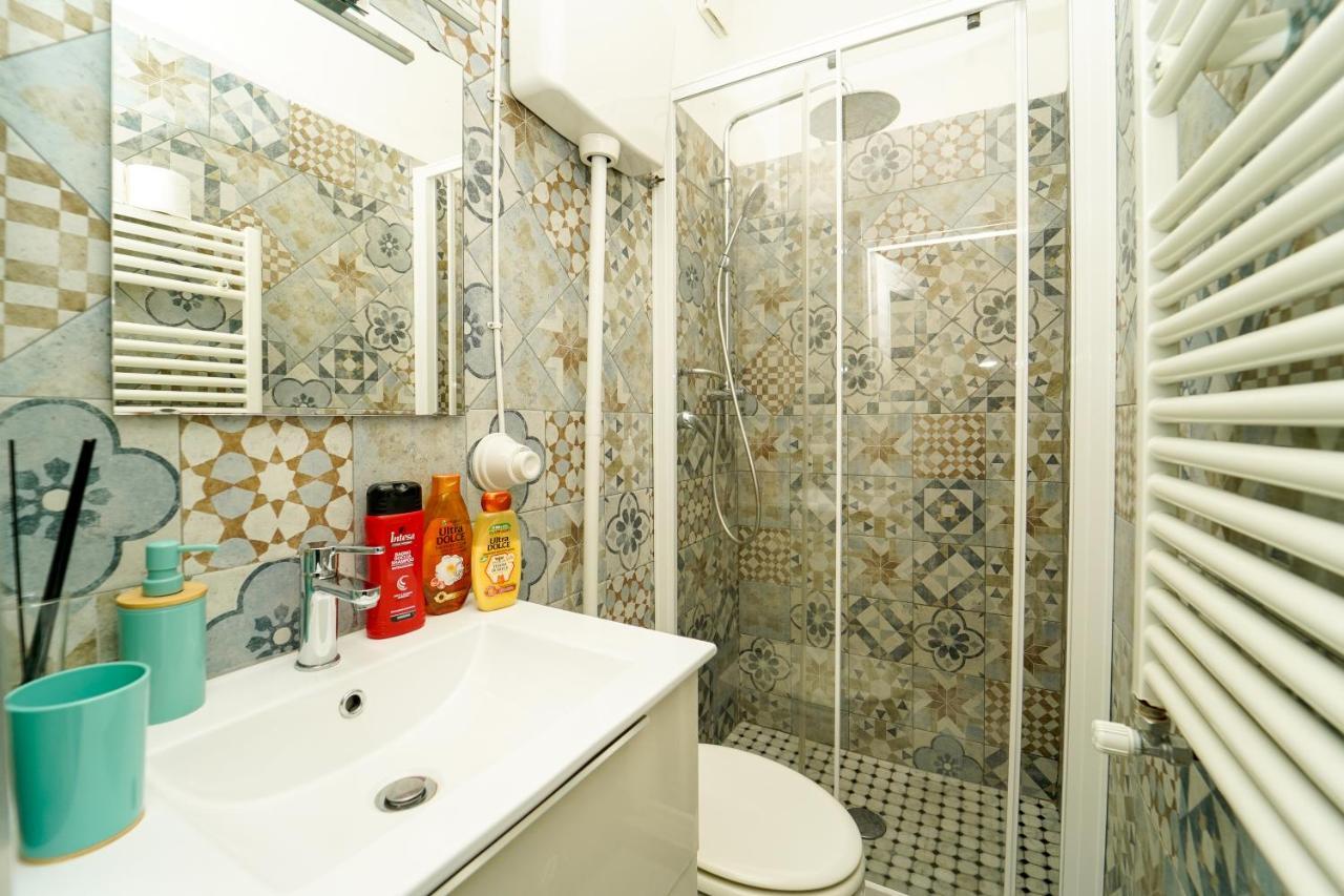 Bomboniera Sui Navigli Con A/C & Wi-Fi Apartment Milan Luaran gambar
